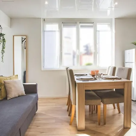 Bel Lumineux Proche Du Centre-ville Дуэ