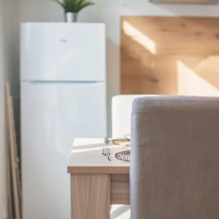 Апартаменты Bel Lumineux Proche Du Centre-ville